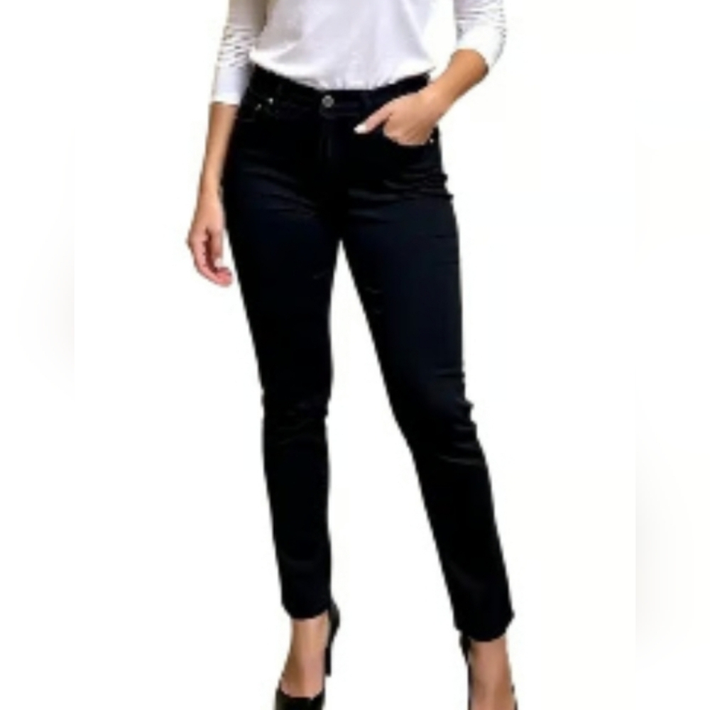 Bandolino Classic Black Jeans